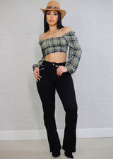 Super High Waist Black Bootcut Jeans w Back Pocket Design