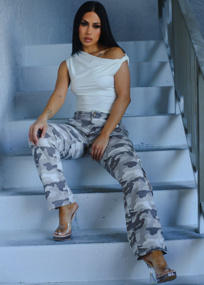 Butt Lift Straight Wide Leg Camo Cargo Jeans Grey