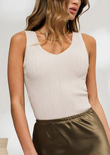 Sleeveless Vneck Knitted Stretch Top Oatmeal
