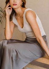Stretchy Sleeveless Vneck Ribbed Top Beige