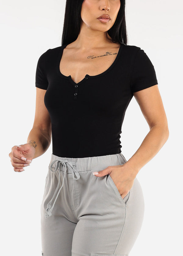 Stretchy Short Sleeve Vneck Ribbed Tee Black