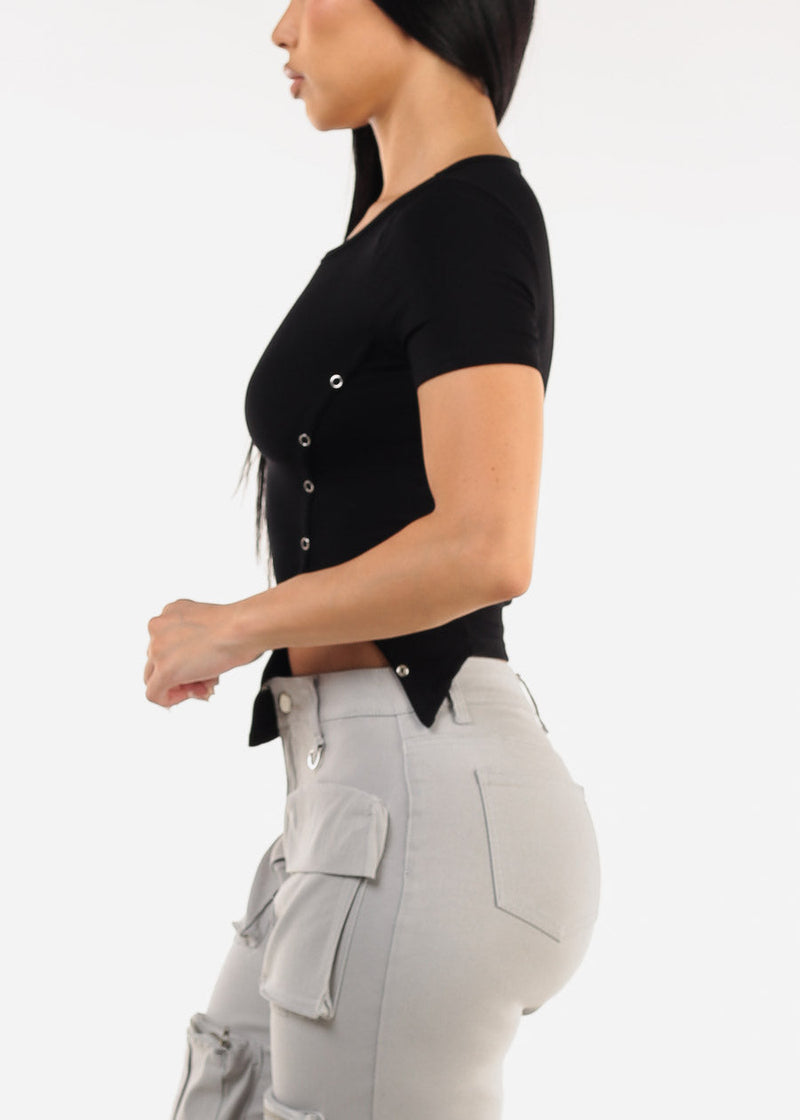 Black Short Sleeve Ribbed Top w Side Snap Cut Out